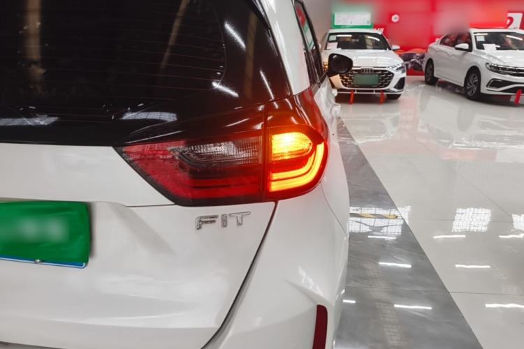 Used Honda Fit 2023 1.5L CVT Trend Edition Exterior 3