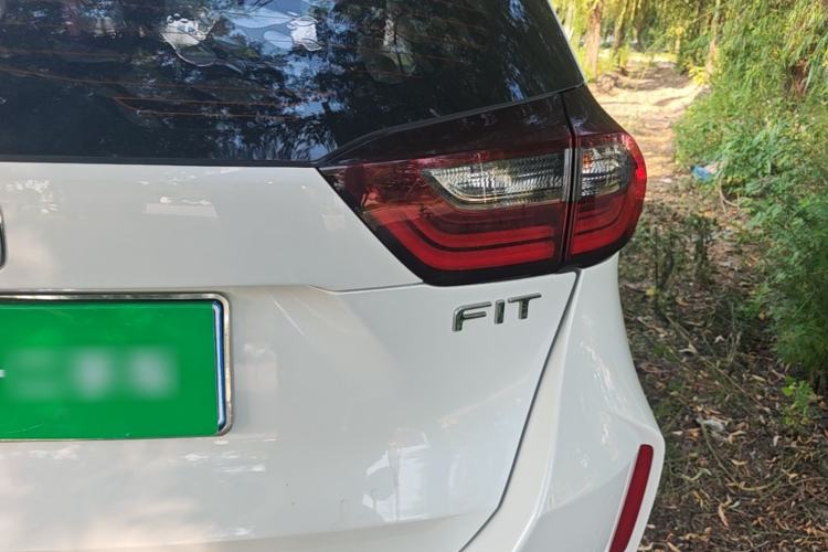 Used Honda Fit 2023 1.5L CVT Trend Edition Exterior 3