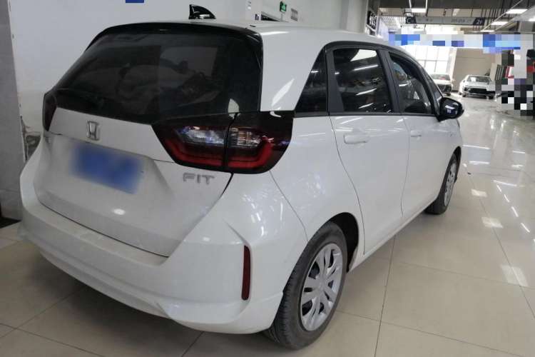 Used Honda Fit 2023 1.5L CVT Trend Edition Exterior 3