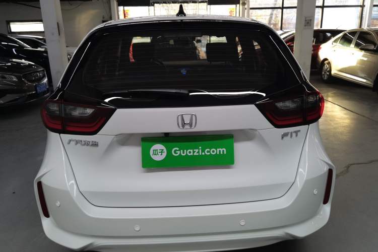 Used Honda Fit 2023 1.5L CVT Trend Edition Exterior 4