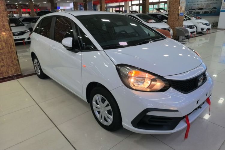 Used Honda Fit 2023 1.5L CVT Trend Edition Front Right 45 Deg