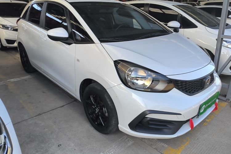 Used Honda Fit 2023 1.5L CVT Trend Edition Front Right 45 Deg