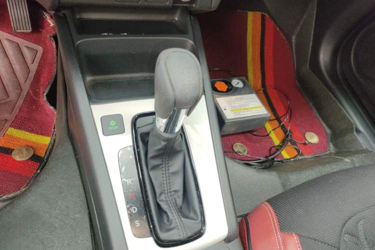 Used Honda Fit 2023 1.5L CVT Trend Edition Gear Lever