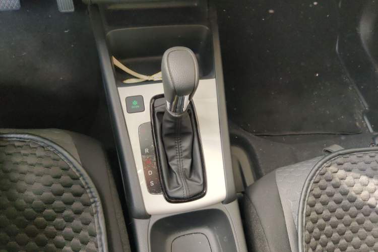 Used Honda Fit 2023 1.5L CVT Trend Edition Gear Lever
