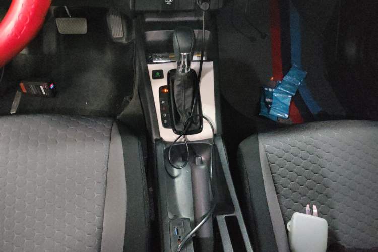 Used Honda Fit 2023 1.5L CVT Trend Edition Gear Lever