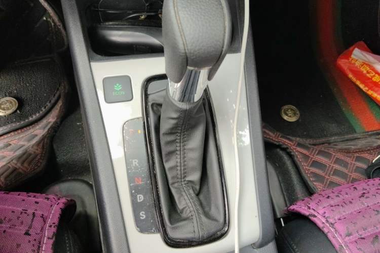 Used Honda Fit 2023 1.5L CVT Trend Edition Gear Lever