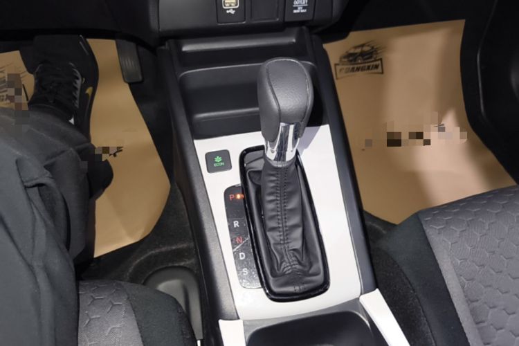 Used Honda Fit 2023 1.5L CVT Trend Edition Gear Lever