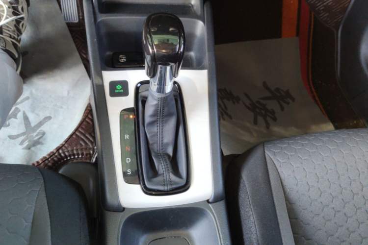 Used Honda Fit 2023 1.5L CVT Trend Edition Gear Lever