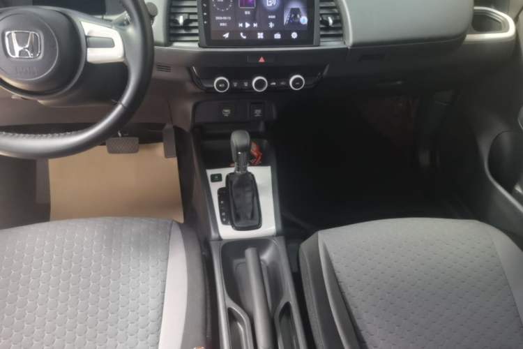 Used Honda Fit 2023 1.5L CVT Trend Edition Gear Lever