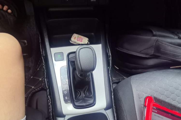 Used Honda Fit 2023 1.5L CVT Trend Edition Gear Lever