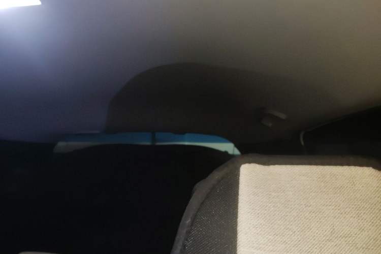 Used Honda Fit 2023 1.5L CVT Trend Edition Headliner