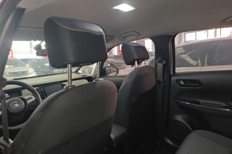 Used Honda Fit 2023 1.5L CVT Trend Edition Headliner