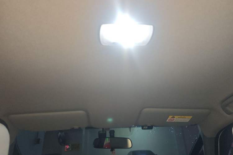 Used Honda Fit 2023 1.5L CVT Trend Edition Headliner