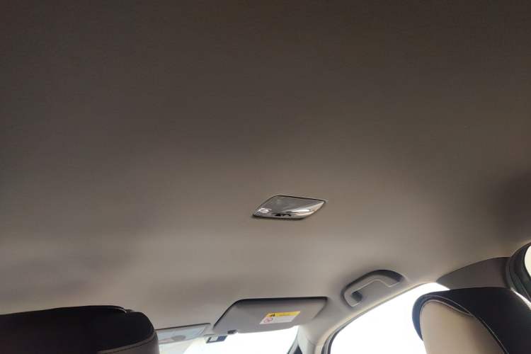 Used Honda Fit 2023 1.5L CVT Trendy Sports Edition Headliner
