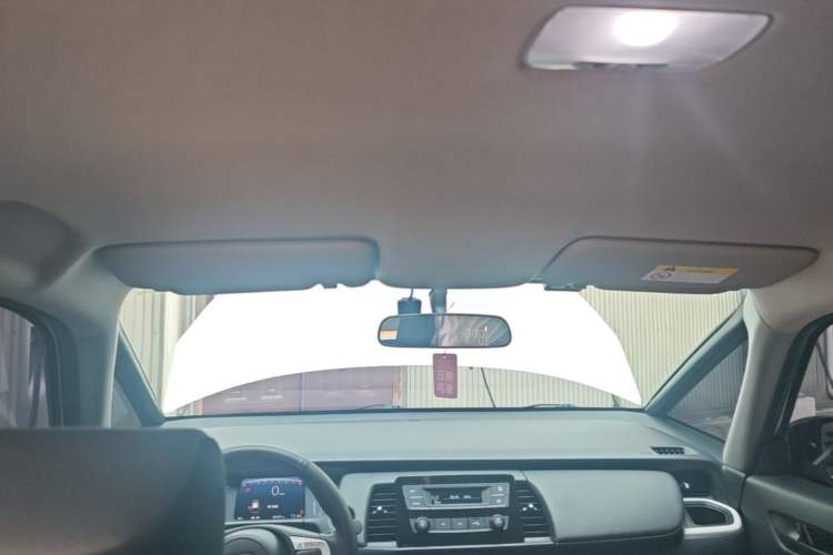 Used Honda Fit 2023 1.5L CVT Trend Edition Headliner