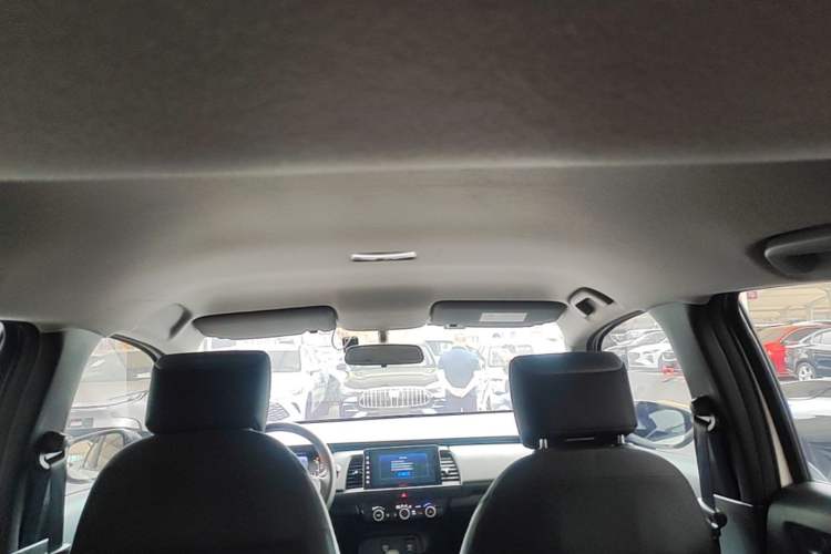 Used Honda Fit 2023 1.5L CVT Trend Edition Headliner