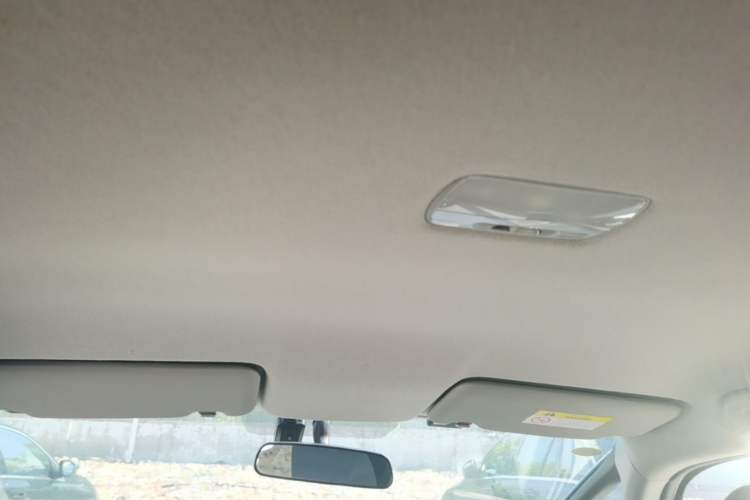 Used Honda Fit 2023 1.5L CVT Trend Edition Headliner