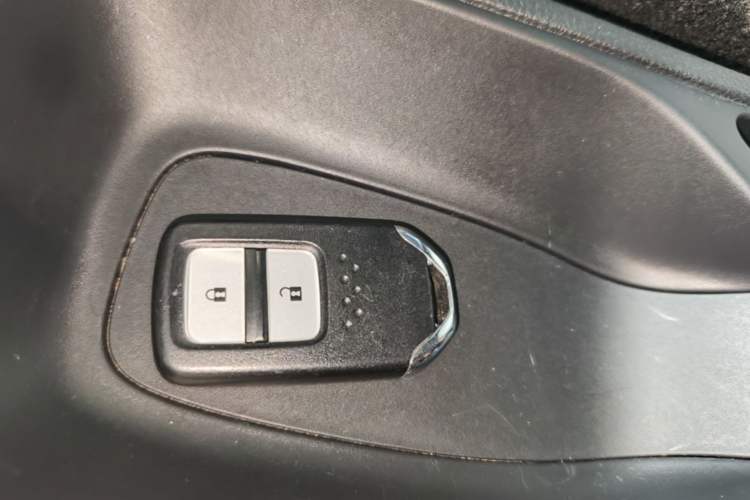 Used Honda Fit 2023 1.5L CVT Trend Edition Interior 1