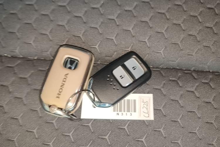 Used Honda Fit 2023 1.5L CVT Trend Edition Interior 1