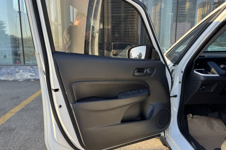 Used Honda Fit 2023 1.5L CVT Trend Edition Interior 12