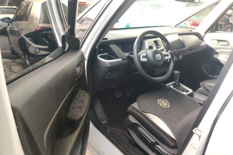 Used Honda Fit 2023 1.5L CVT Trend Edition Interior 2