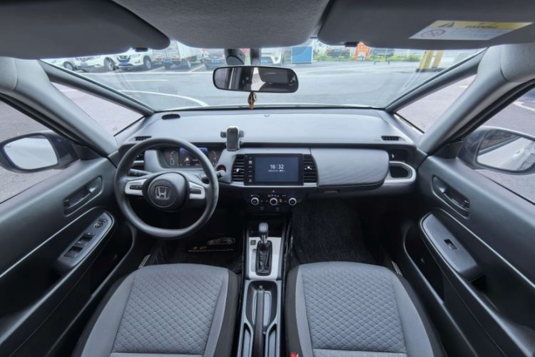 Used Honda Fit 2023 1.5L CVT Trend Edition Interior 2