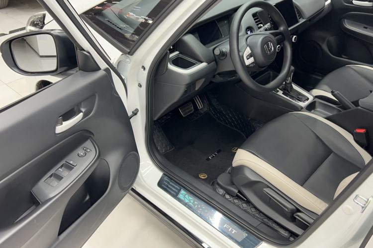 Used Honda Fit 2023 1.5L CVT Trendy Sports Edition Interior 2