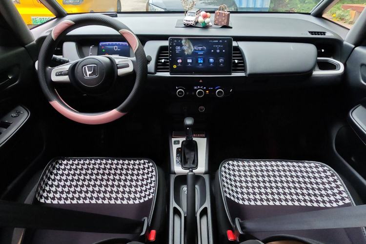 Used Honda Fit 2023 1.5L CVT Trend Edition Interior 3