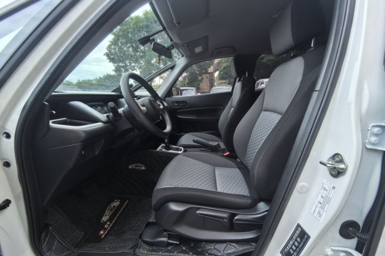 Used Honda Fit 2023 1.5L CVT Trend Edition Interior 3