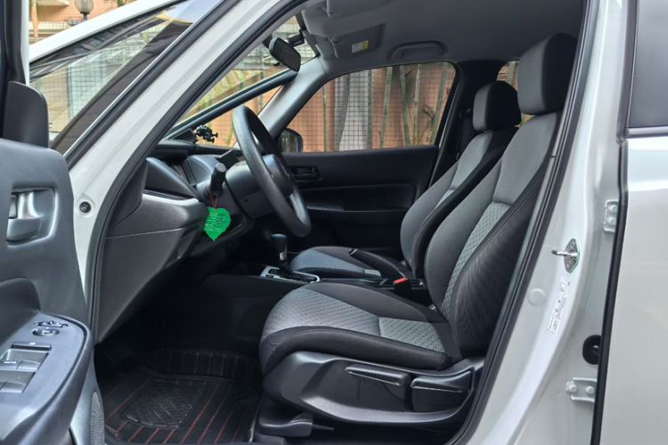 Used Honda Fit 2023 1.5L CVT Trend Edition Interior 4
