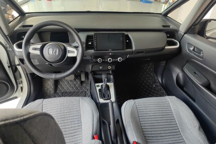 Used Honda Fit 2023 1.5L CVT Trend Edition Interior 4