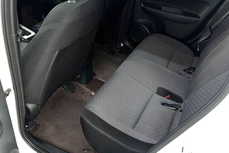 Used Honda Fit 2023 1.5L CVT Trend Edition Interior 6