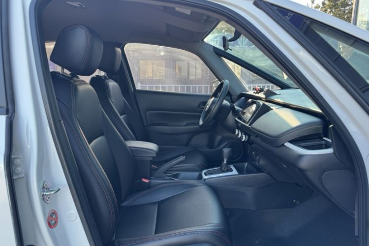 Used Honda Fit 2023 1.5L CVT Trend Edition Interior 9