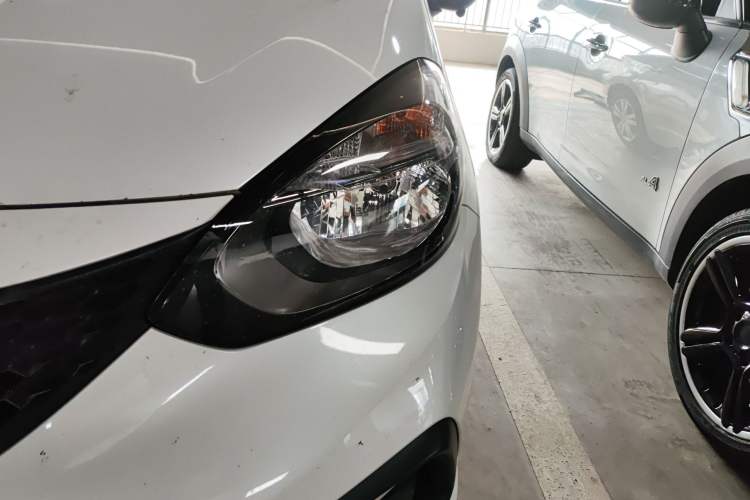 Used Honda Fit 2023 1.5L CVT Trend Edition Left Front Headlight