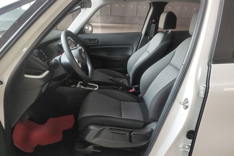 Used Honda Fit 2023 1.5L CVT Trend Edition Left Front Seat