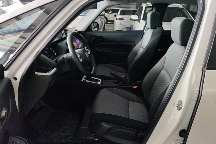 Used Honda Fit 2023 1.5L CVT Trend Edition Left Front Seat