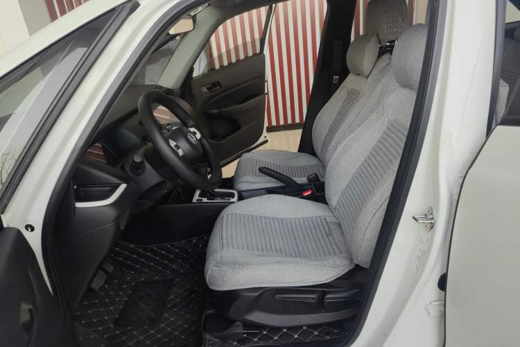 Used Honda Fit 2023 1.5L CVT Trend Edition Left Front Seat