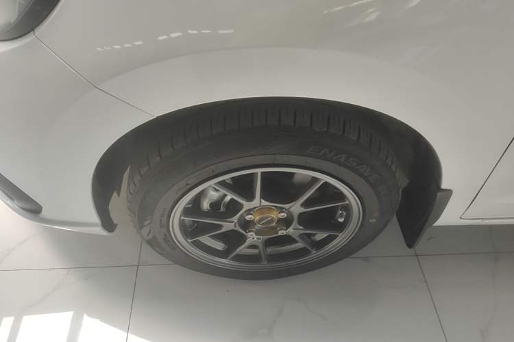 Used Honda Fit 2023 1.5L CVT Trend Edition Left Front Wheel Hub