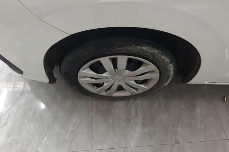 Used Honda Fit 2023 1.5L CVT Trend Edition Left Front Wheel Hub