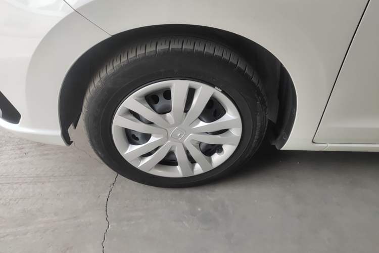 Used Honda Fit 2023 1.5L CVT Trend Edition Left Front Wheel Hub