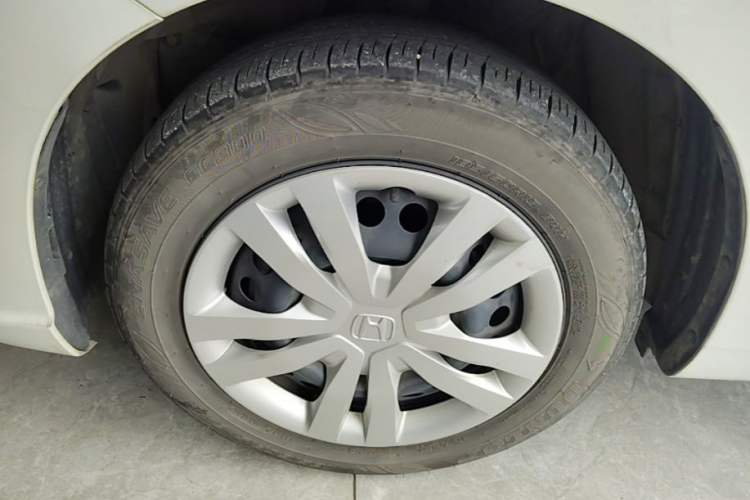 Used Honda Fit 2023 1.5L CVT Trend Edition Left Front Wheel Hub