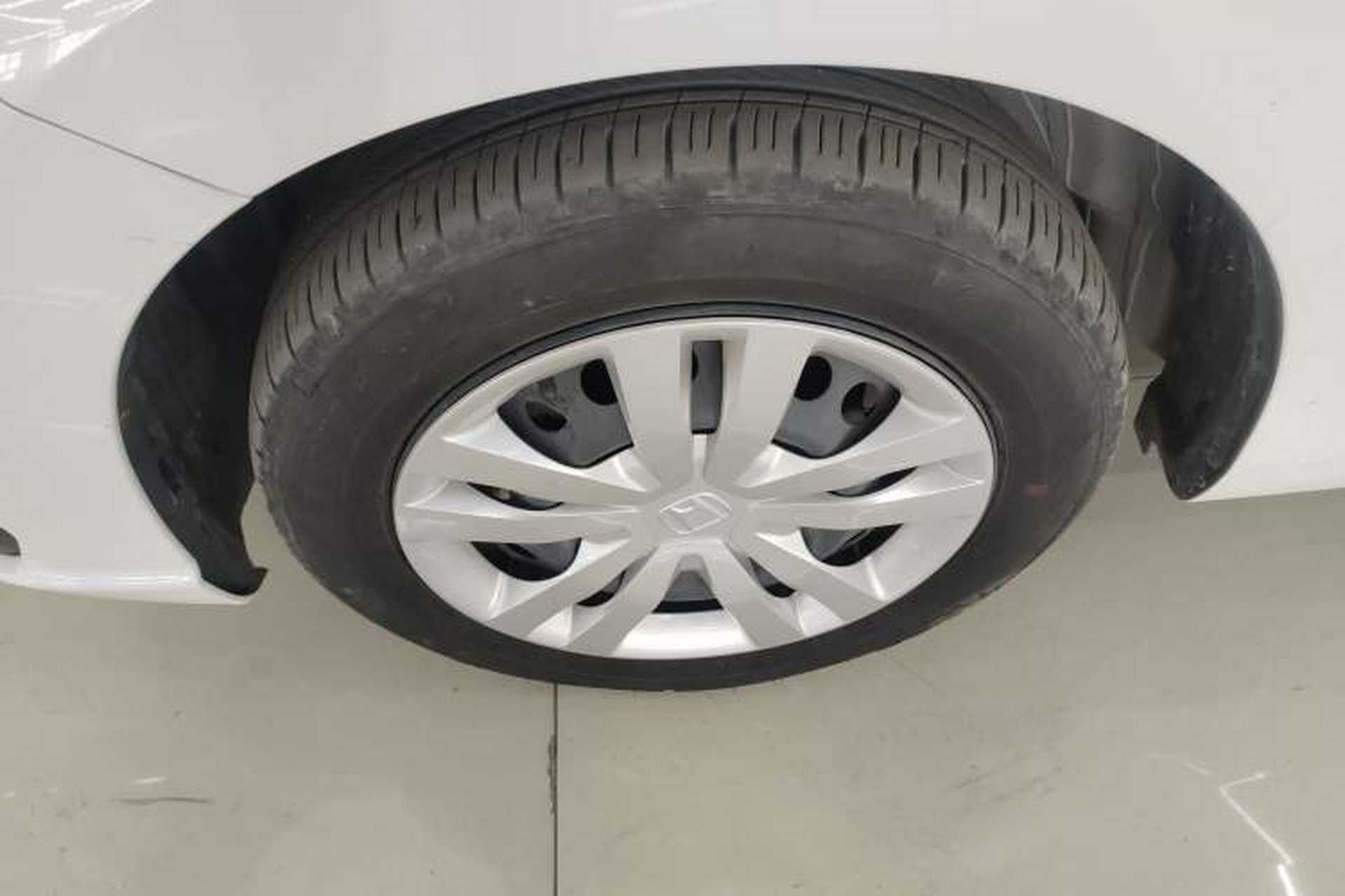 Used Honda Fit 2023 1.5L CVT Trend Edition Left Front Wheel Hub
