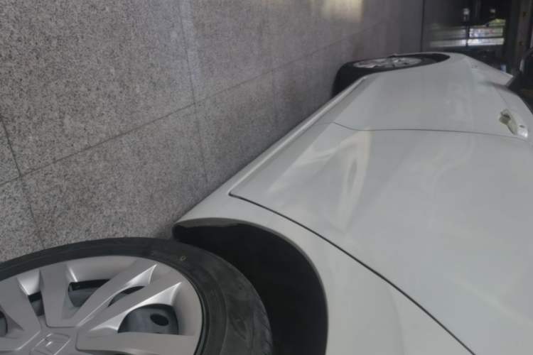 Used Honda Fit 2023 1.5L CVT Trend Edition Left Side Sill
