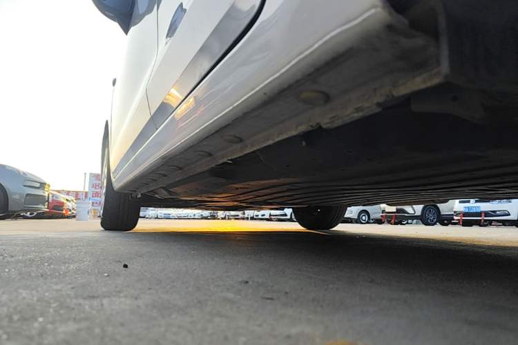 Used Honda Fit 2023 1.5L CVT Trend Edition Left Side Sill