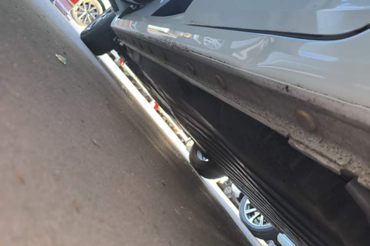 Used Honda Fit 2023 1.5L CVT Trend Edition Left Side Sill