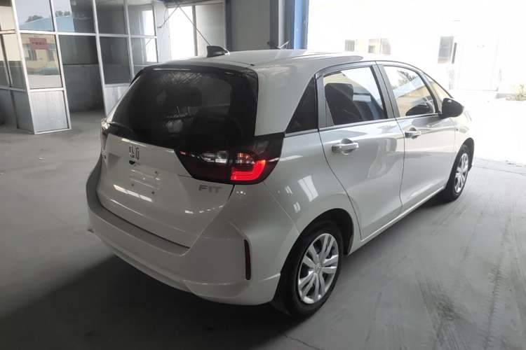 Used Honda Fit 2023 1.5L CVT Trend Edition Rear Right 45 Deg