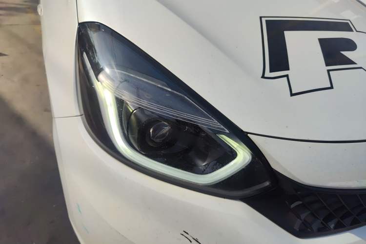 Used Honda Fit 2023 1.5L CVT Trendy Sports Edition Right Front Headlight