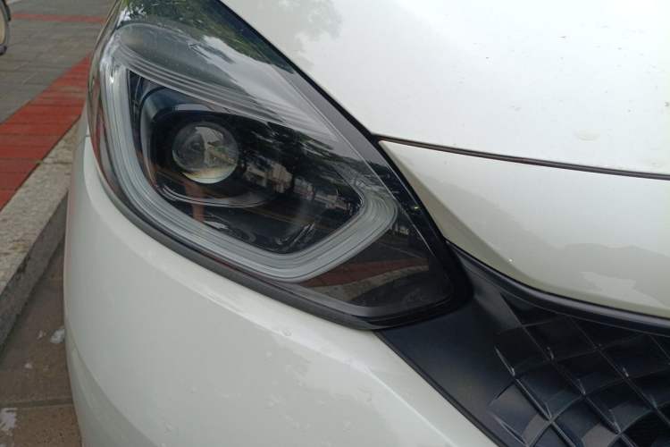 Used Honda Fit 2023 1.5L CVT Trendy Sports Edition Right Front Headlight