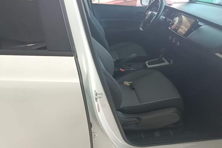 Used Honda Fit 2023 1.5L CVT Trend Edition Right Front Seat
