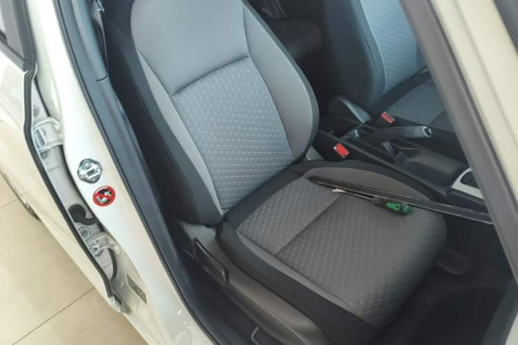 Used Honda Fit 2023 1.5L CVT Trend Edition Right Front Seat